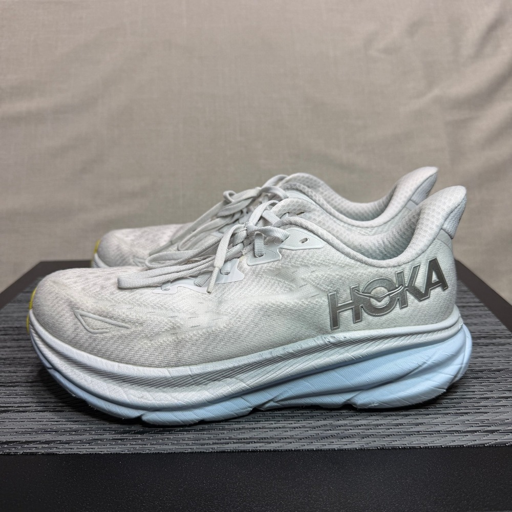 Hoka Clifton 9 Running Shoes - Women 8.5 - White Nimbus Gray 1127896-NCIW